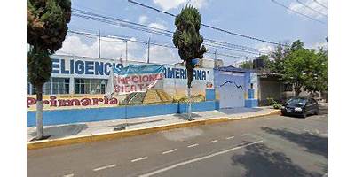 COLEGIO MESOAMERICA