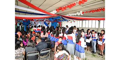COLEGIO PRIVADO URBANO MIXTO CANDELARIA