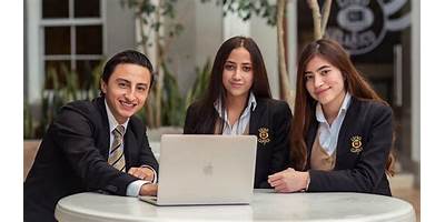 LICEO CLASICO DE COMPUTACION