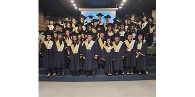 ACADEMIA COMERCIAL E INSTITUTO LOURDES