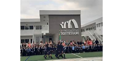 CENTRO EDUCATIVO "MONTESSORI"