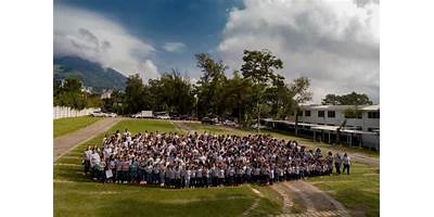 COLEGIO CRISTIANO MIXTO JOSUE UNO TRES