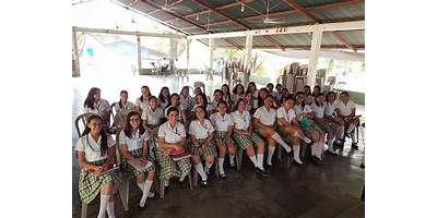 COLEGIO EVANGÉLICO MIXTO "AMIGOS"
