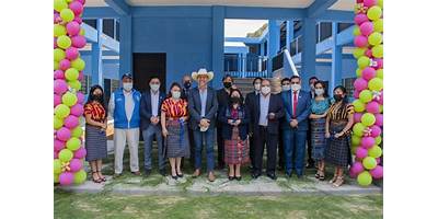 COLEGIO INTERCULTURAL MONTUFAR