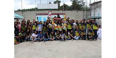 COLEGIO MIXTO MARIANO " TOTUS TUUS "