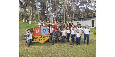 COLEGIO MIXTO MARISCAL JOSÉ VÍCTOR ZAVALA