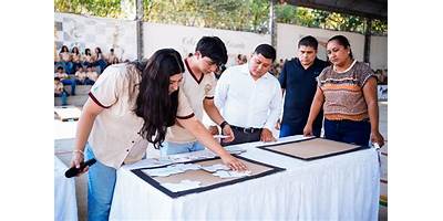 COLEGIO MIXTO PRIVADO MONSEÑOR ANÍBAL CASASOLA