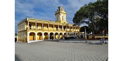 EORM "PROFESORA ROSA LEONOR SANTIS DE ARGUETA"