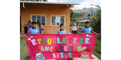 EOUM ESCUELA DE EDUCACION ESPECIAL "ANGELES DE JESUS"