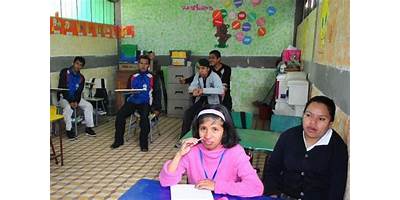 ESCUELA DE EDUCACION ESPECIAL XELAJU