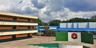 ESCUELA NORMAL CENTRAL PARA VARONES