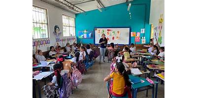 ESCUELA OFICIAL DE NIÑAS REPUBLICA DE VENEZUELA