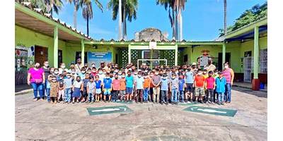 ESCUELA OFICIAL RURAL PARA VARONES