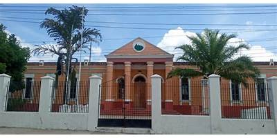INEB ADSCRITO AL INSTITUTO NORMAL CENTROAMERICANO PARA VARONES