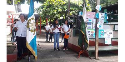INSTITUTO PARTICULAR MIXTO "ISTMANIA"