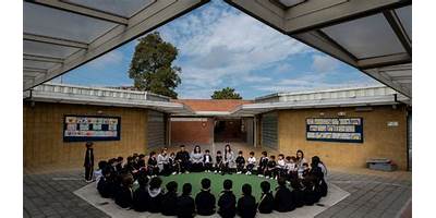COLEGIO "EL PORTAL DE LOS ANGELES"