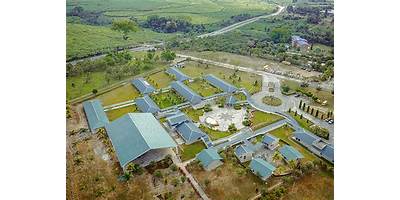 COLEGIO MADRE TIERRA