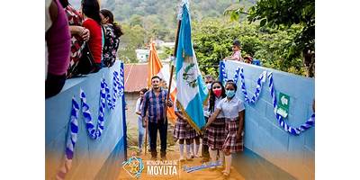 ESCUELA OFICIAL DE PÁRVULOS