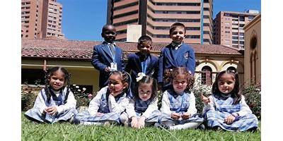 INSTITUTO " MARIA AUXILIADORA"