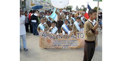 LICEO CRISTIANO "APOSENTO ALTO"